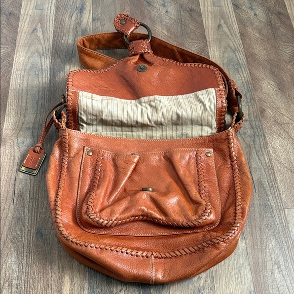 FRYE Cognac Leather Crossbody Saddle Bag Braided Boho Chic Western Inspired - Picture 4 of 16